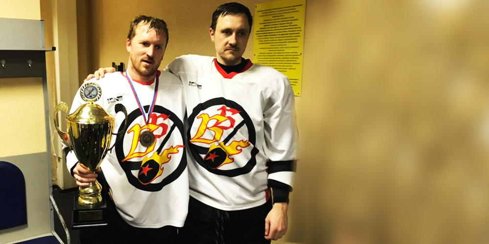 Ветераны Пушкино заняли 1 место в турнире по хоккею с шайбой