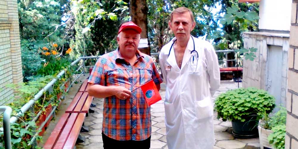 Ветераны поздравили персонал санатория с Днём медицинского работника