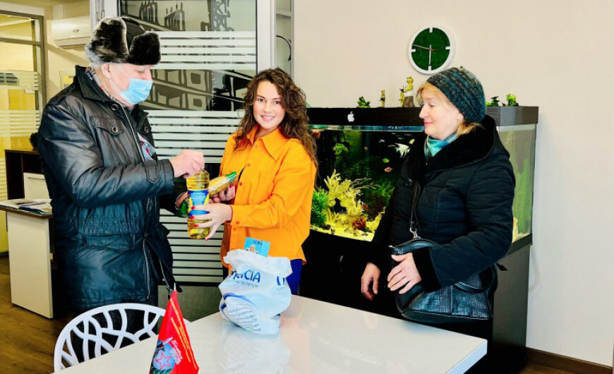 Волонтеры Солнечногорска продолжают сбор гуманитарной помощи