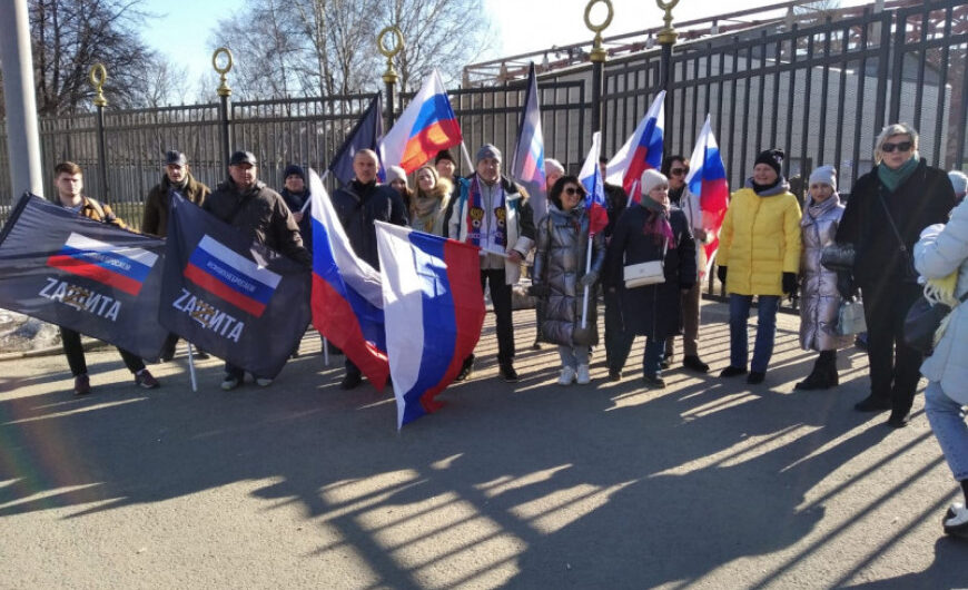 Ветераны и члены их семей из Луховицкого «БОЕВОГО БРАТСТВА» участвовали в митинге-концерте