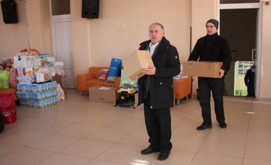 Геннадий Савин участвовал в сборе гуманитарной помощи жителям Донбасса