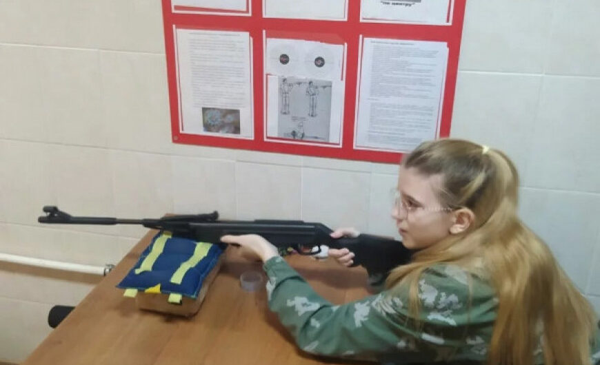 Юнармейцы щелковского клуба «Каскад» участвовали в соревновании по пулевой стрельбе