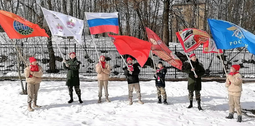 Юнкоры студии «Звездочка» поддержали военнослужащих Российской армии