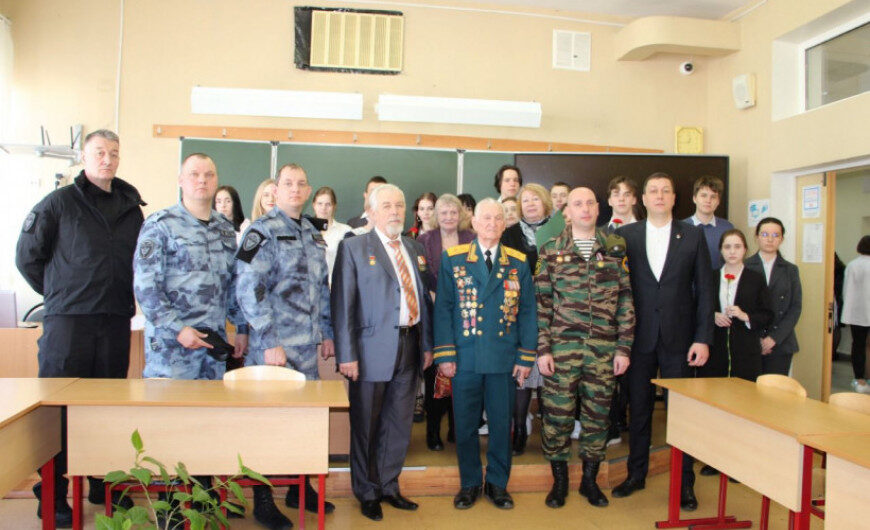 День памяти кавалера ордена Мужества Михаила Грачёва прошел в балашихинской гимназии №2