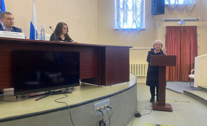 Руководитель Лобненского «БОЕВОГО БРАТСТВА» Марина Толмачева выступила по вопросу профилактики и противодействию ксенофобии, и религиозному экстремизму