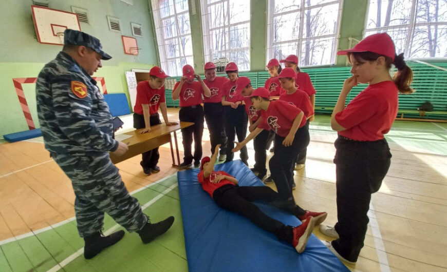 Воспитанники клуба «Патриот» участвовали в смотре-конкурсе на лучший юнармейский отряд