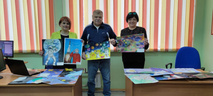 В щелковской школе №17 подвели итоги конкурса рисунка ко Дню космонавтики