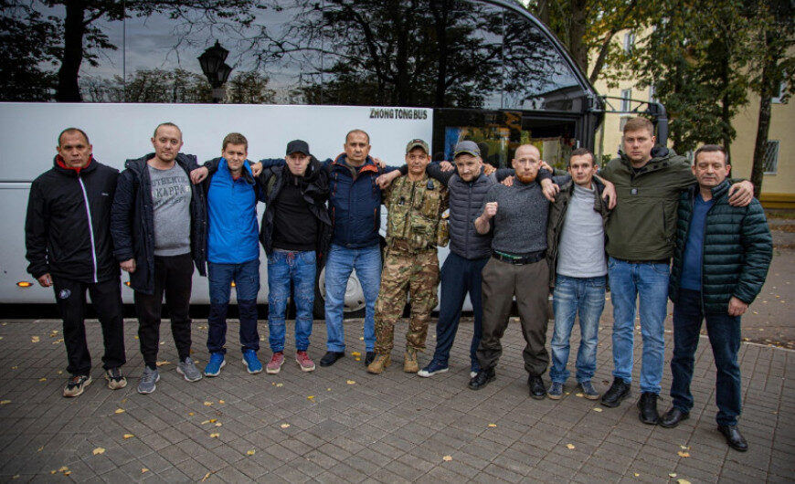 Первую партию мобилизованных на Донбасс щелковчан провожали представители «БОЕВОГО БРАТСТВА»