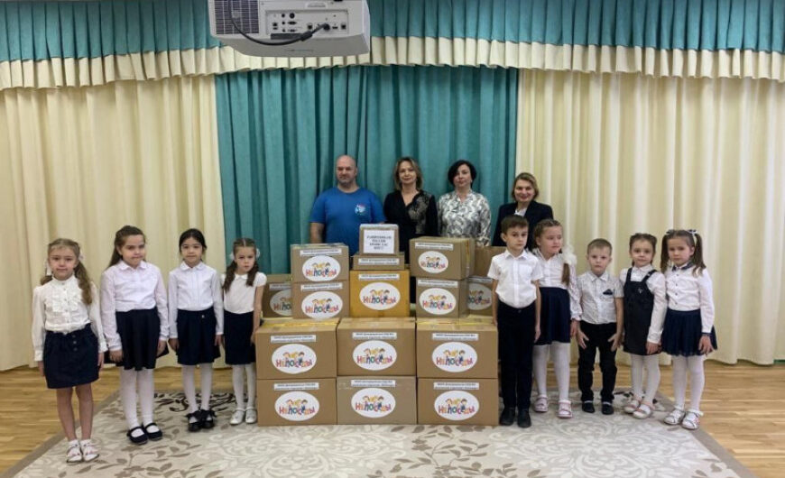 Гуманитарную помощь в Донбасс собрали в детском саду «Непоседы»