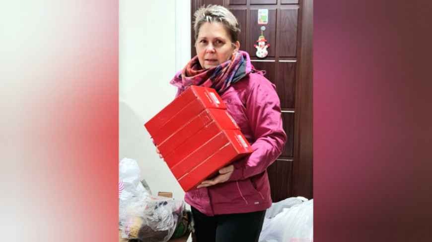 Матери и вдовы погибших участвуют в сборе гуманитарной помощи в Донбасс