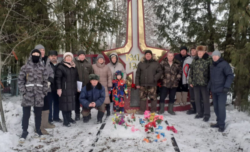 Лотошинские ветераны почтили память погибших в период оккупации калицинцев